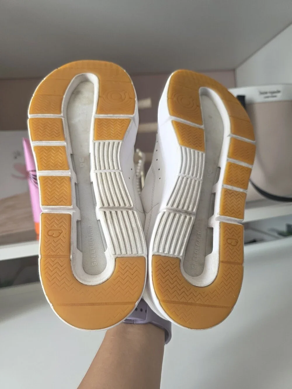 On Running White Men's Leather Sneakers - Clean Low-Top Design